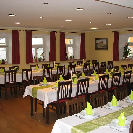 Zajazd Goldenes Roessle *